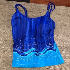 Women’s Blue Wave-Print Tankini Top